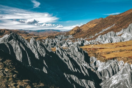 旅行-约拍-人像-山-山峰 图片素材