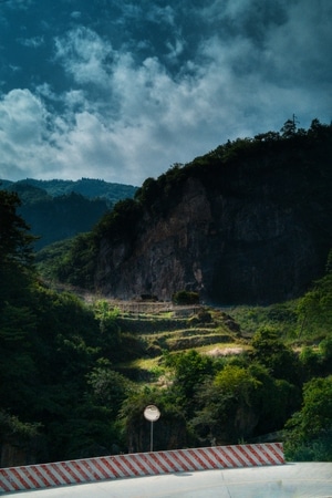 华为手机-手机-光影-峨嵋后山-峨嵋山市 图片素材