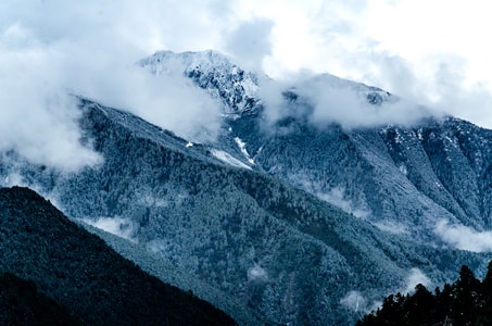 秘境九龙-海上月-纪实-山-山峰 图片素材