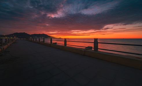 城市-天空-港口-大海-海岸 图片素材