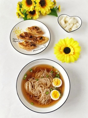 生活-宅家-静物-食物-美食 图片素材