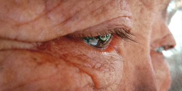 70周年摄影大赛-70周年人文-老人-老年人-眼睛 图片素材