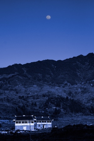 月夜-宁静-夜景-山-山脉 图片素材