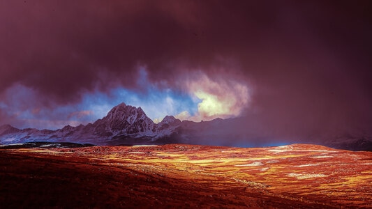 雅拉雪山-雪山-万年雪山-日出-日落 图片素材