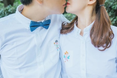 三月-人像写真-小清新-领结-情侣 图片素材