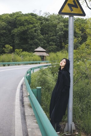 深夜摄影教室-人像-色彩-自然-女孩 图片素材