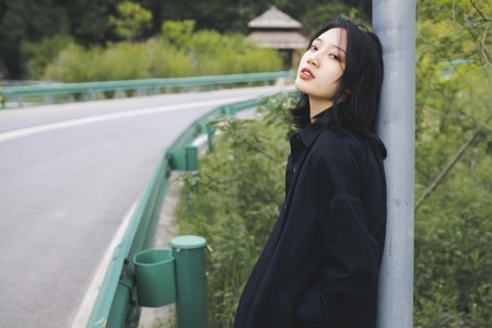深夜摄影教室-人像-色彩-自然-女孩 图片素材