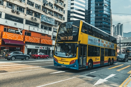 香港-街道-大厦-车-大巴车 图片素材