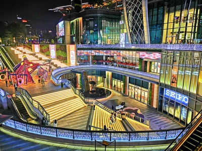 亚洲-广州-手机-华为-夜景 图片素材