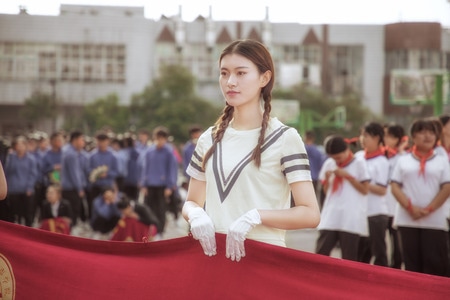 人像-运动会-人群-红领巾-歌唱祖国 图片素材