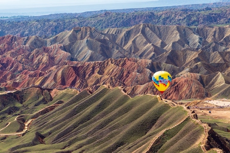 张掖-丹霞-热气球-地貌-彩虹山 图片素材