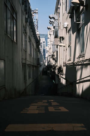 街头-色彩-巷子-小巷-房屋 图片素材