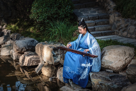 古装-古琴-中国风-意境-女性 图片素材