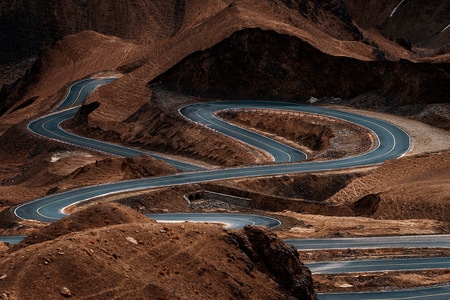 我要上封面-旅行-地貌-盘龙古道-公路 图片素材
