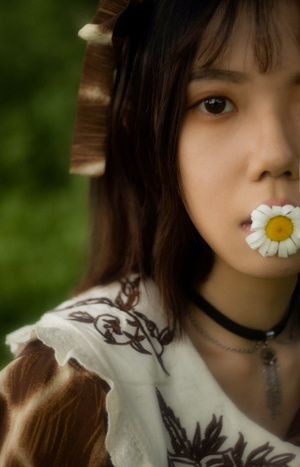 人像-洛丽塔-森林-少女-美少女 图片素材