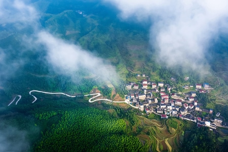 航拍-云雾-乡村-房屋-乡村 图片素材
