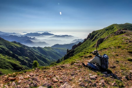 山-爬山-云-旅行-风景 图片素材