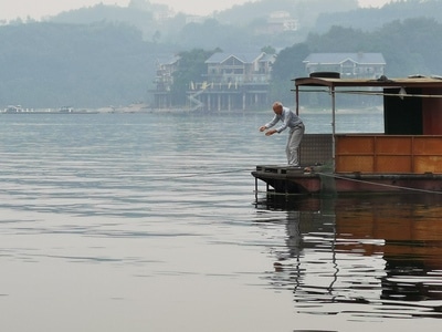 垂钓-风光-人文-湖-旅行 图片素材