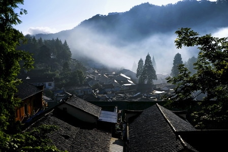 风光-自然-云雾-山庄-旅游 图片素材
