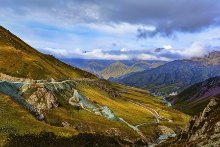 风光-祁连山-盘山路-自然-甘肃 图片素材