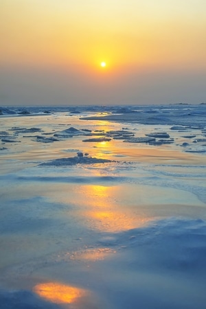 雪世界-秦皇岛市-大海-海边-冰海 图片素材