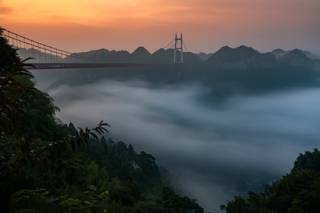 山谷-晨雾-日出-长曝光-大桥 图片素材