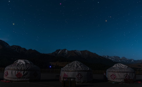 星空-天文学-雪山-夜景-帐篷 图片素材