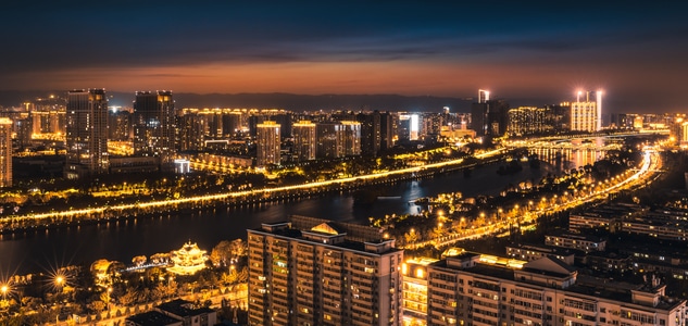 你好七月-我要上封面-太原-夜景-城市 图片素材
