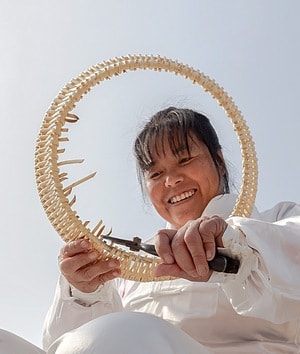 圆梦-人文-程河柳编-远销海外-女性 图片素材