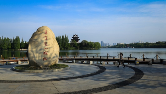 城市天际线-襄阳护城河-襄阳护城河-护城河-河 图片素材