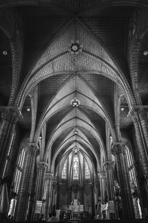 黑白-教堂-宗教-建筑-内部 图片素材
