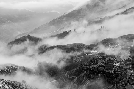 我的2019-旅行风光-自然生态摄影-迷雾-火山 图片素材