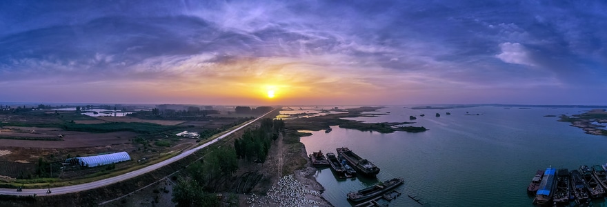 阜阳市-你好2020-渔村-早晨-海 图片素材