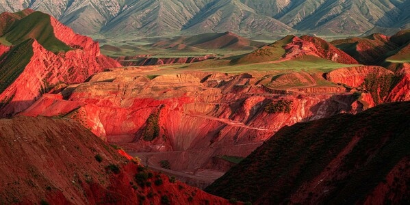 新疆昌吉-努尔加大峡谷-千沟万壑-五彩缤纷-风景 图片素材