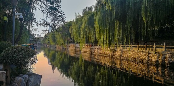 旅行-风光-纪实-风景-黑虎泉边 图片素材