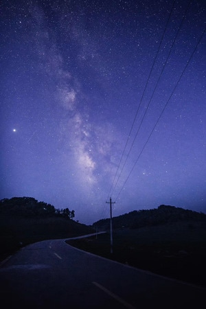 星空-风光摄影-旅行-热门-城市天际线 图片素材