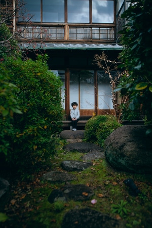 日本-旅行-儿童-奈良-庭院 图片素材