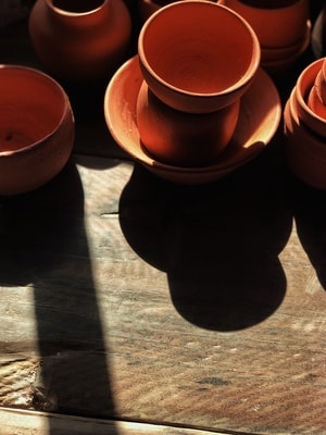 原创-陶艺品-陶罐-光影-静物 图片素材