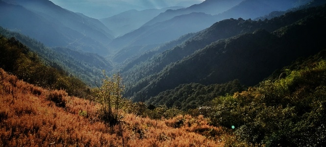 风光-旅行-静谧-彩色-高黎贡山 图片素材