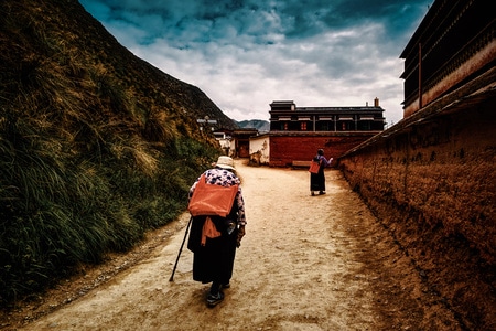 旅行-色彩-人文纪实-藏族同胞-女性 图片素材