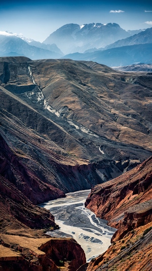 安集海-大峡谷-自然地理-风光-竖构图 图片素材