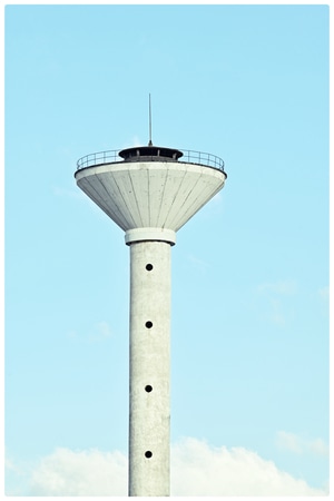 2020-风景-建筑物-初夏-水塔 图片素材