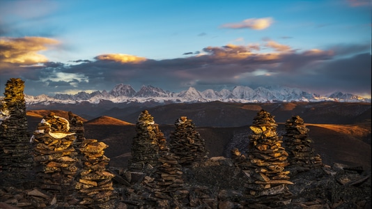 藏地-旅行-摄影-黑石城-贡嘎 图片素材