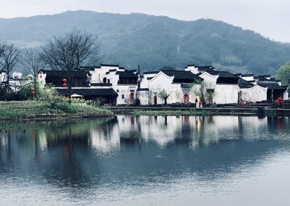 旅途见闻-民居-房屋-水-水面 图片素材