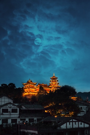 夜色-灯火-建筑-房屋-塔 图片素材