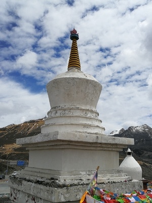 甘孜藏族自治州-旅行-风景-你好2020-路景 图片素材