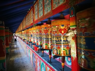 旅行-纪实-手机-转经长廊-长廊 图片素材