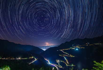 风光-夜景-星轨-堆栈-夜景 图片素材