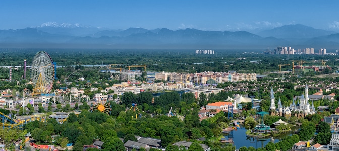 城市天际线-白天-游乐园-旅行-夏天 图片素材