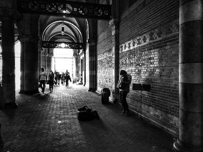 黑白-amsterdam-建筑-房屋-通道 图片素材